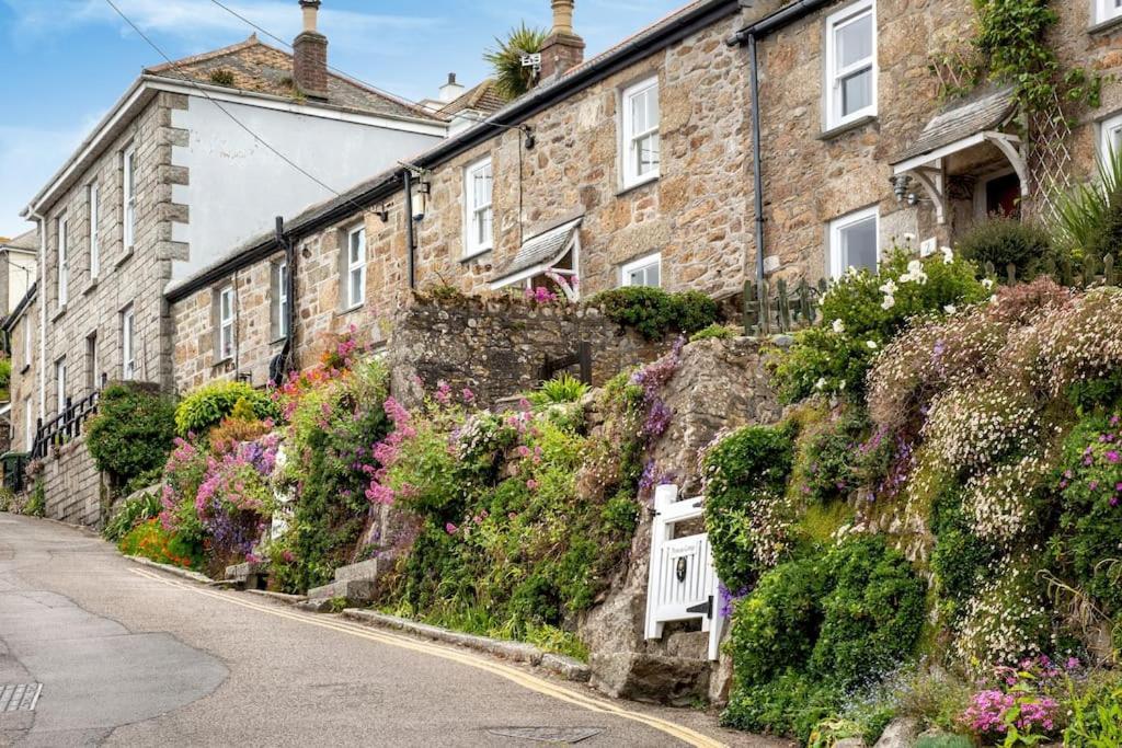 Abbey Cottage, Close To Mousehole Harbour Exterior foto